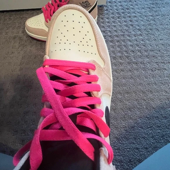 Nike Air Jordan’s - Picture 3 of 4